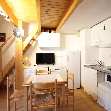 Apartment Au Pied Des Pistes Avec 2 Et Local A Skis - Fr-1-415-113 Le Mont-Dore